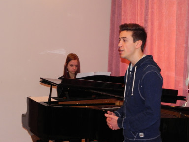 Bogdan Leban, petje in Barbara Verhovnik, klavir